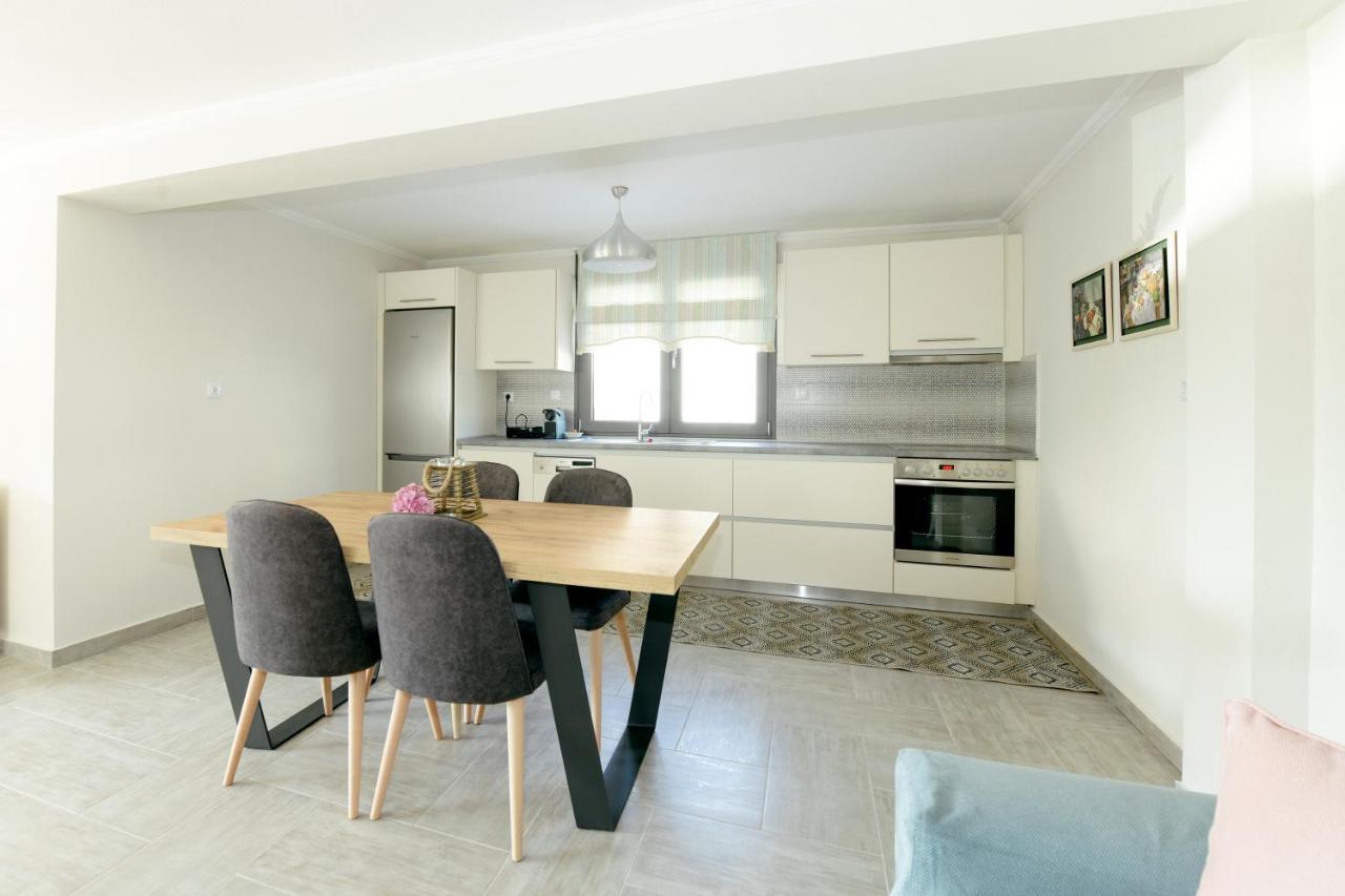W1 Rooms Kavála Luaran gambar