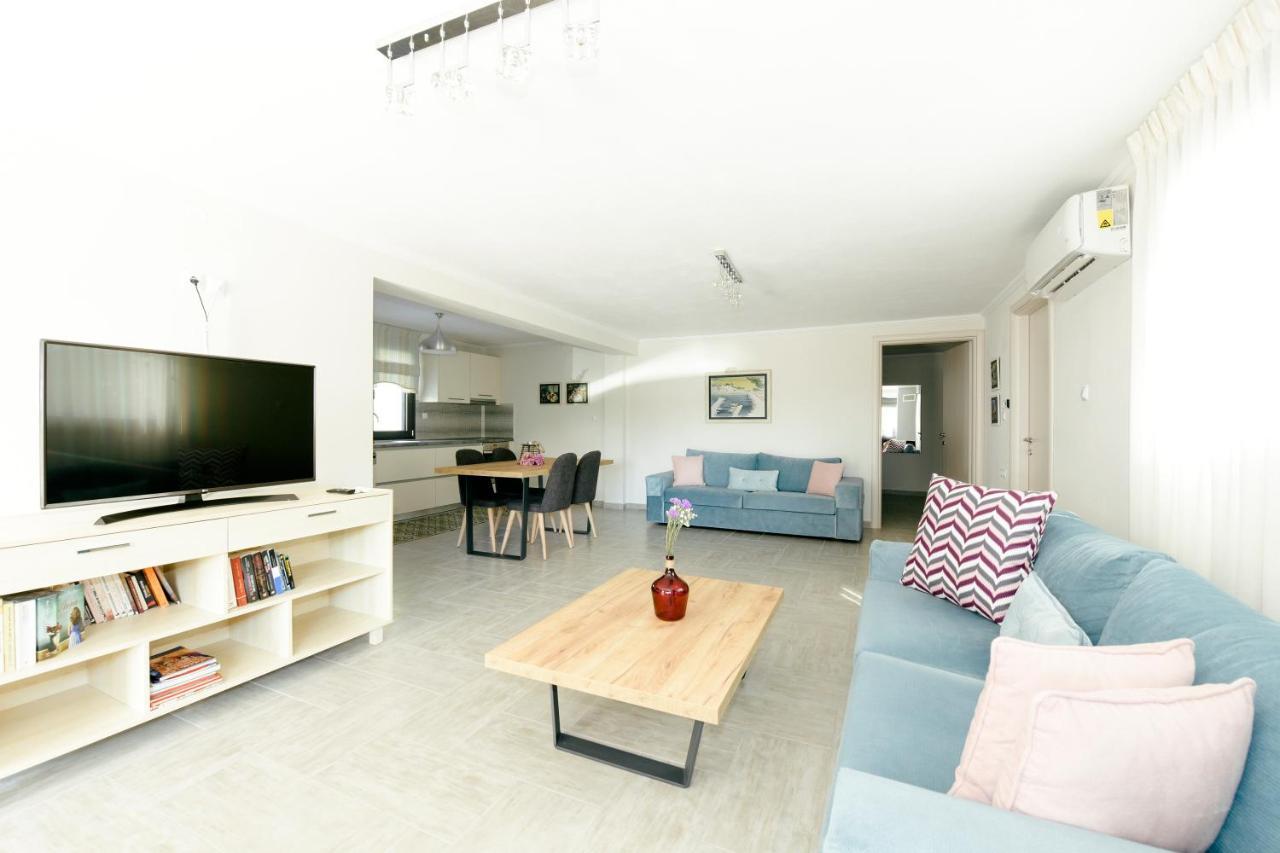 W1 Rooms Kavála Luaran gambar